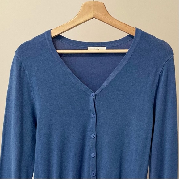 Ava Cardigan in Blue - Picture 3 of 6